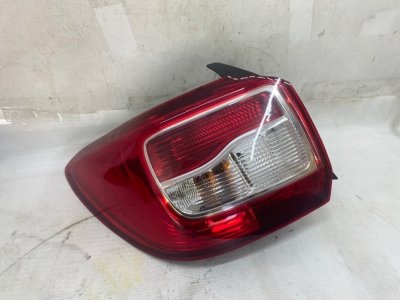 Фонарь Renault Logan 2020