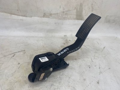 Педаль газа Hyundai Solaris
