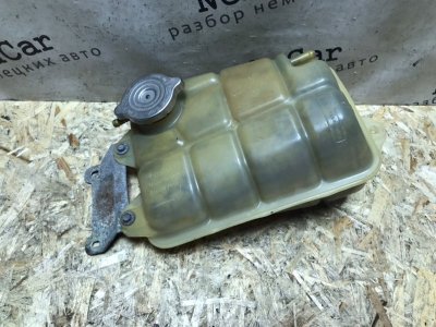 Бачок расширительный Mercedes W126 1988 420SE
