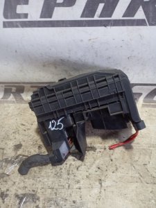 Блок предохранителей Audi A3 2011 8P