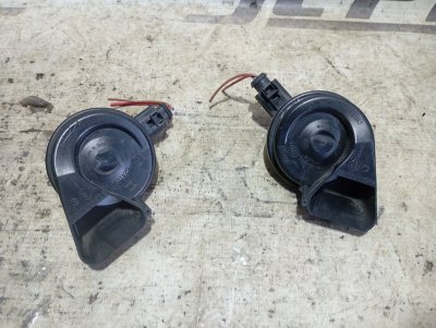 Звуковой сигнал Audi A4 2011 B8