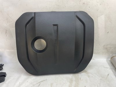 Декоративная крышка двигателя Omoda C5 2023