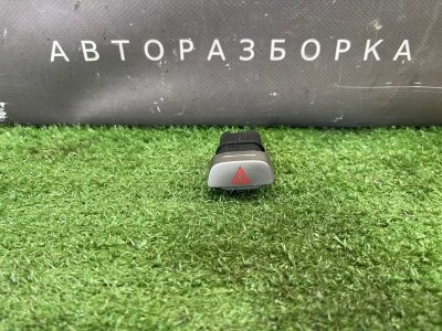 Кнопка аварийной сигнализации (аварийка) Ford Focus 2 2008 CB