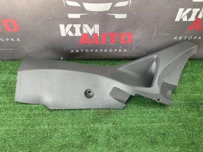 Накладка стойки нижняя Ford Focus 2 2008 CB