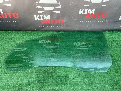 Стекло двери Ford Focus 2 2008 CB