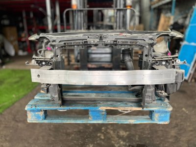 Рамка радиатора AUDI A3 2006 8P