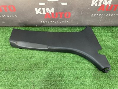 Накладка центральной стойки нижняя Kia Ceed 1 2010 ED