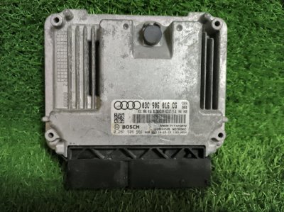 Блок управления двс AUDI A1