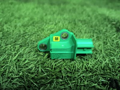 Датчик удара AUDI A6 C6 2006 4F2