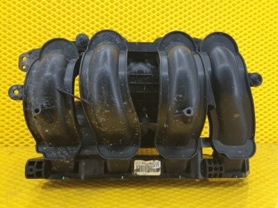 Коллектор впускной Ford Focus 2006 2