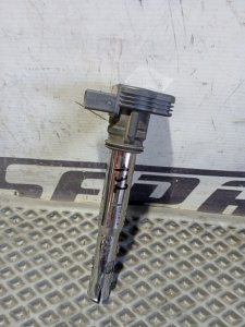 Катушка зажигания Audi A4 2008 B8