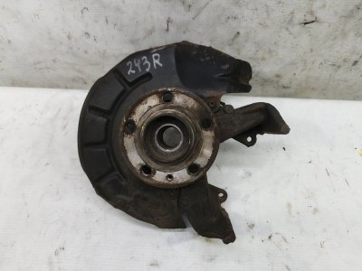 Кулак поворотный Skoda Fabia 2008