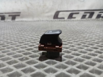 Кнопка открытия багажника Audi A6 ALLROAD 2014 C7