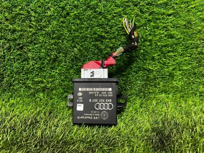 Блок управления светом AUDI A5 2010 8T5