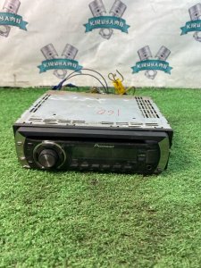 Магнитола Toyota CORONA 1995 седан