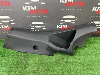 Накладка стойки кузова Ford focus 3 2012 CB8