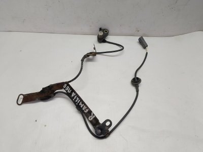 Датчик ABS Mazda Familia