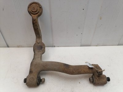 Рычаг подвески верхний Volkswagen Transporter 90-95 T4