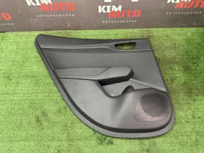 Обшивка двери Hyundai Solaris 2 2021 HCR