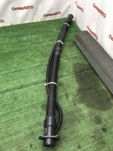 Горловина топливного бака