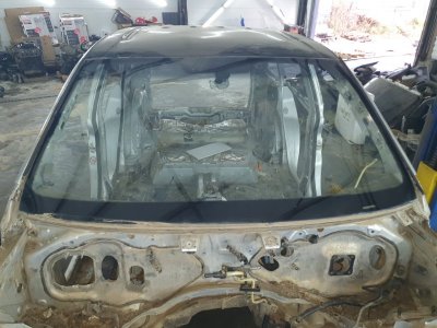 Стекло лобовое Volkswagen Touareg 2003 7L6
