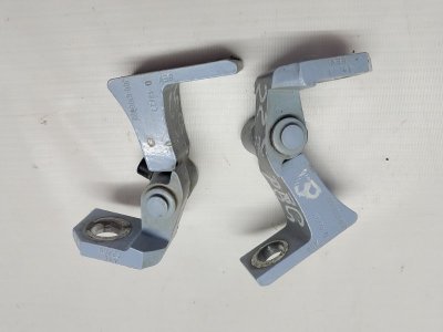 Петля двери Omoda C5 2023