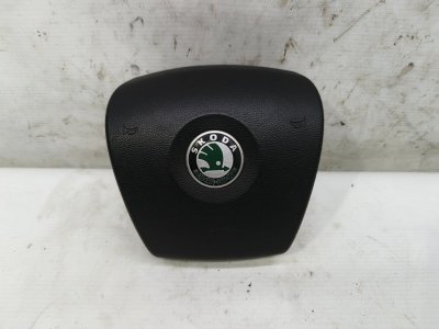 Подушка безопасности в руль Skoda Fabia 2008
