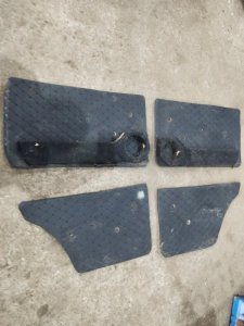 Обшивка боковой двери лада 21061 1974