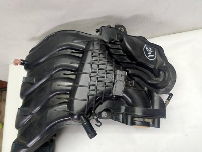 Впускной коллектор Lada Xray 2021