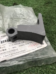 Петля двери