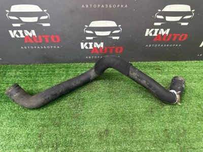 Патрубок радиатора верхний Ford focus 3 2012 CB8