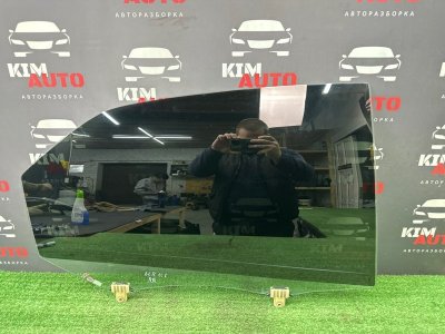 Стекло двери Kia Cerato 2 2010 TD