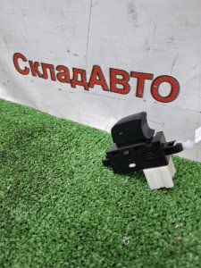 Кнопка стеклоподъемника NISSAN March 2009 BNK12