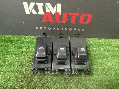 Кнопка стеклоподъемника Kia Ceed 2 2012 JD
