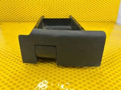 Бардачок под сидения Volkswagen Touareg 2003 7L6