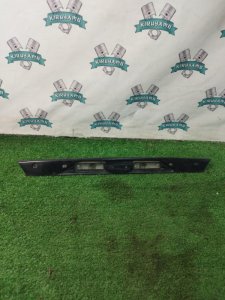 Накладка крышки багажника Toyota CORONA 1995 седан