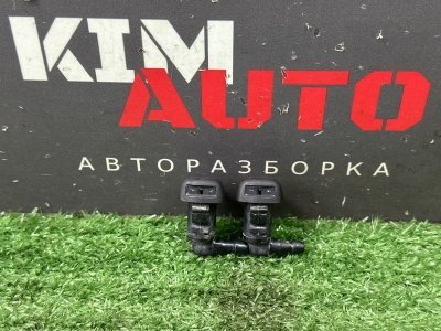 Форсунка стеклоомывателя Kia Cerato 2 2010 TD