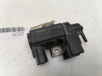 Клапан вакуумный Lexus RX200t