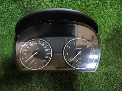 Щиток приборов BMW X1 2010 E84