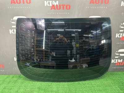 Стекло заднее с обогревом Ford focus 3 2012 CB8