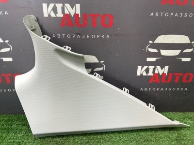 Накладка стойки верхняя Skoda Octavia 2014 A7