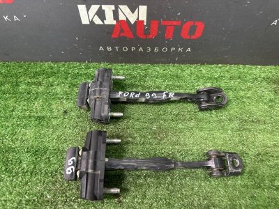 Ограничитель двери Ford Focus 3 HB 2012 CB8
