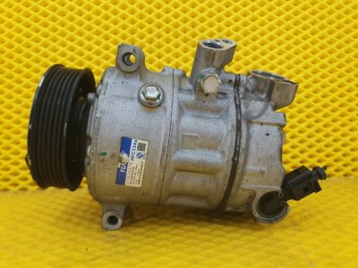 Компрессор кондиционера SKODA Octavia 2012