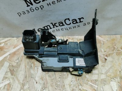 Замок двери VOLVO XC90 2004