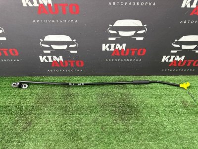 Упор капота Kia Rio X-Line 2020