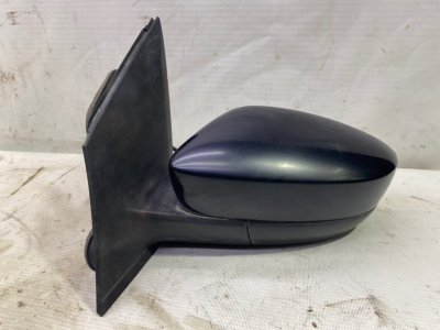 Зеркало Volkswagen Polo 2011