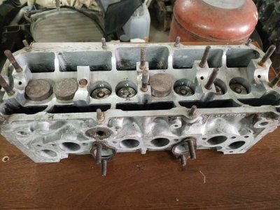 Головка блока цилиндров Audi 100 C3