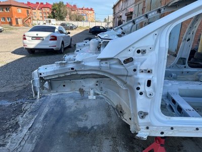 Четверть (лонжерон) Ford Focus 3 HB 2012 CB8
