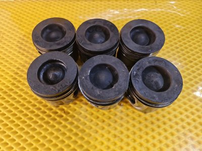 Поршень Volkswagen Touareg 2011 7P