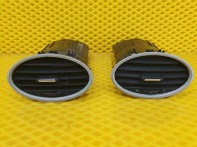 Воздуховод (дефлектор) Ford Focus 2006 2